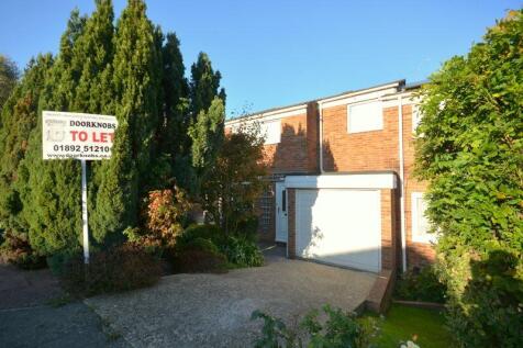3 Bed Unfurnished Semi-Detached House