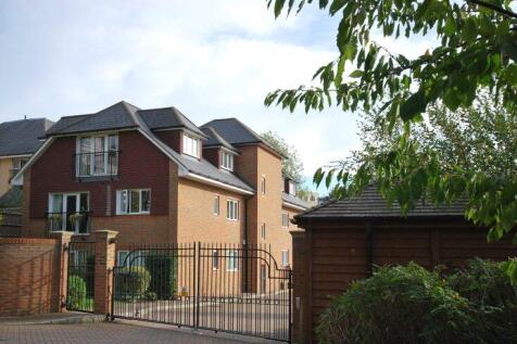 2 Bed Unfurnished Luxury Apartment
