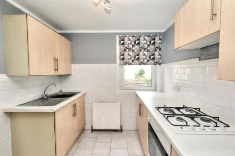 7- Kitchen.jpg