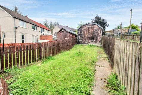 18- Rear Garden.jpg