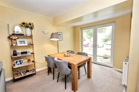 6- Dining Room.jpg