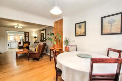 3- Dining Area.jpg