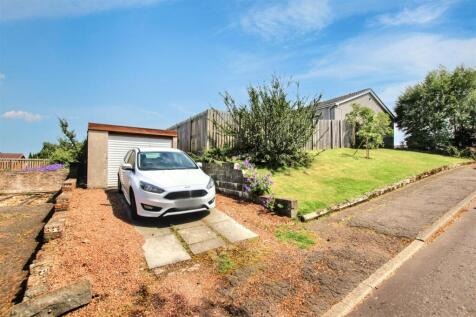 14- Driveway_blurred.jpg