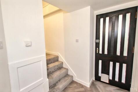 9 - Staircase.jpg