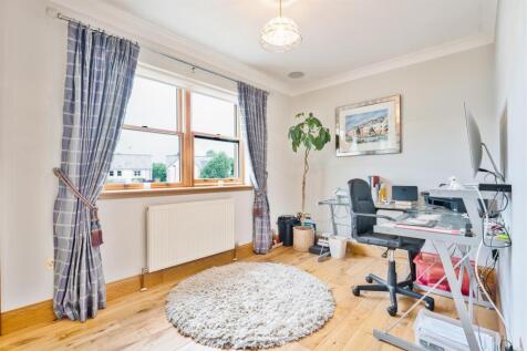 27- Office.jpg