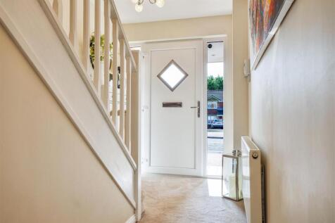 2- Hallway.jpg