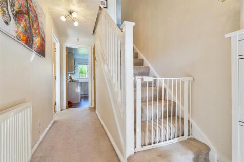 3- Hallway.jpg