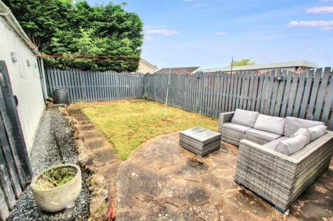 12- Rear Garden.jpg