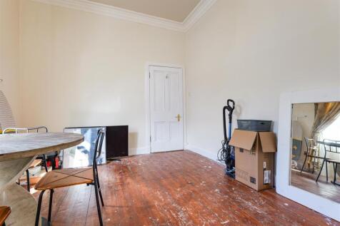 14- Dining Area.jpg