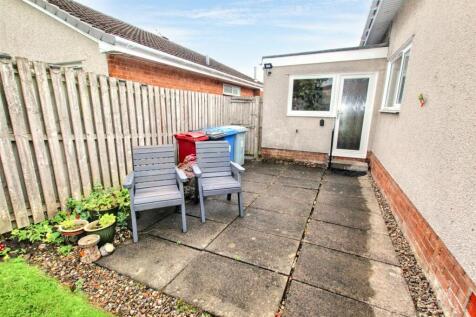 19- Rear Garden.jpg