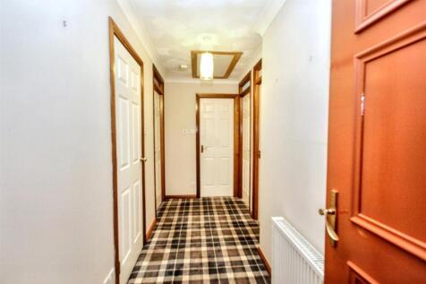 4- Hallway.jpg
