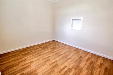 8 - Dining Room.jpg