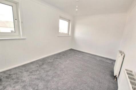 9 - Bedroom One.jpg