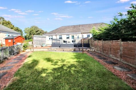 14 - Rear Garden.jpg