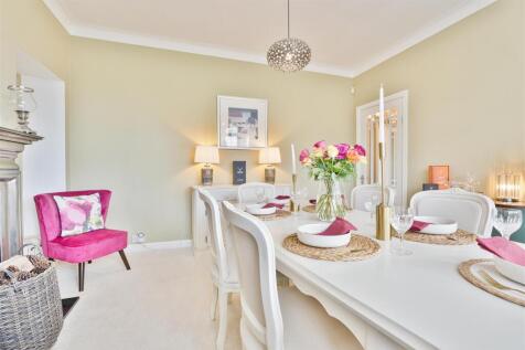 8- Dining Room.jpg