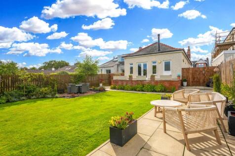 31- Rear Garden.jpg