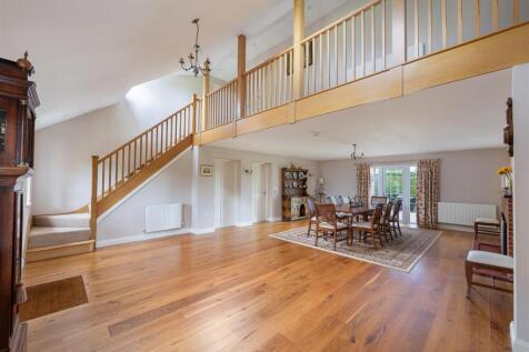 Manor Farmhouse Popham SO21 3BJ-30 (1).jpg
