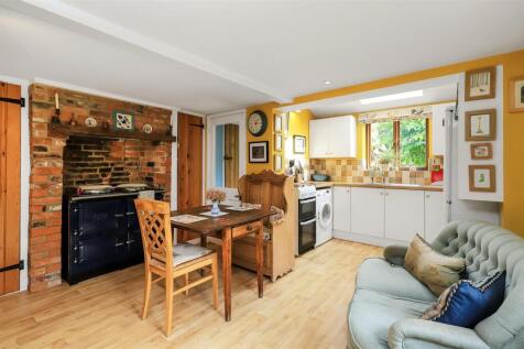 Bourne Cottage kitchen