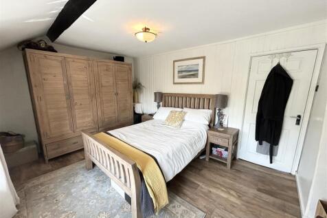 Bedroom3.jpeg