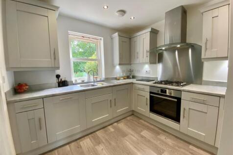 Kitchen 1.jpg