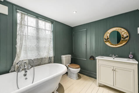 Ivy cottage Peasm...