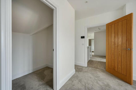 1 appledore TN262...