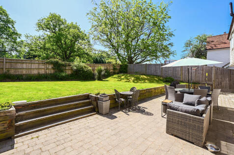 Coach house Beckl...