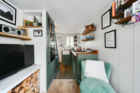 SWAN COTTAGE - FA...