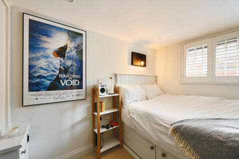 SWAN COTTAGE - FA...