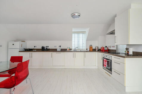 16 baker way tn31...