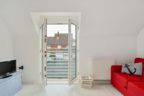 16 baker way tn31...
