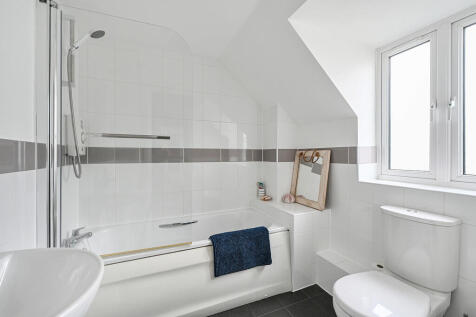 16 baker way tn31...
