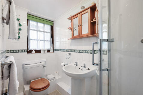 Iden coach house ...