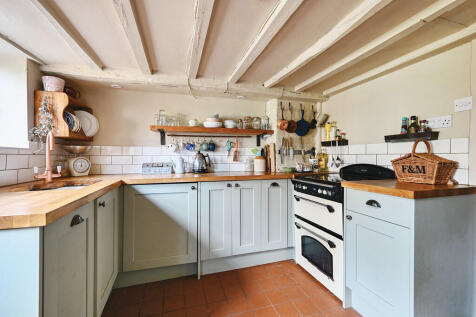 5 FAIR LANE - TN3...
