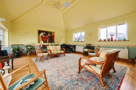 Mons cottage - id...
