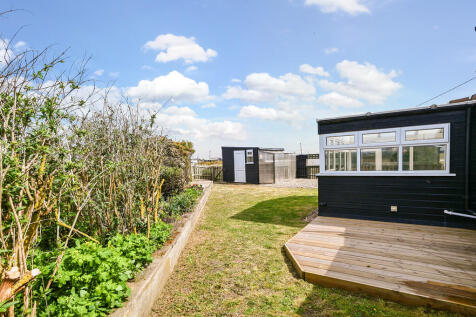 Sunshine cottage ...