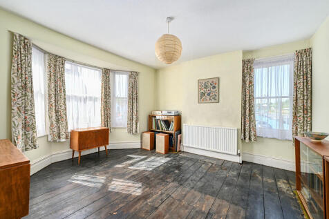 1 eagle road tn31...