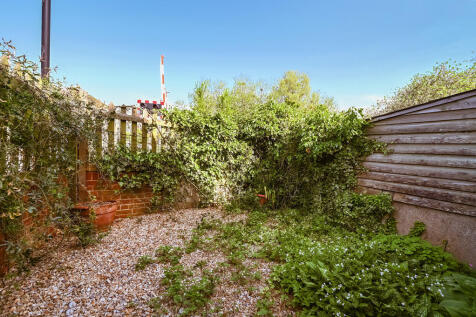 1 eagle road tn31...
