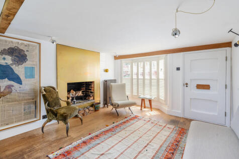 Mulberry Cottage ...