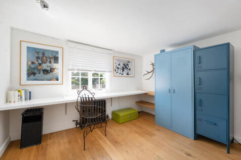 Mulberry Cottage ...