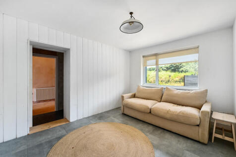Sandybrae sea roa...