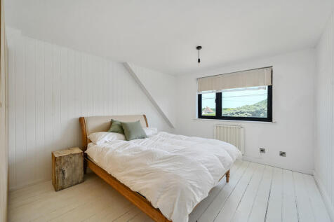 Sandybrae sea roa...