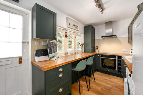kings-cottage-tn3...