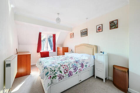45-strand-court-t...