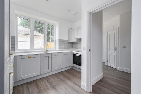 F6 the old hospit...