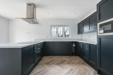 ROWAN LODGE - TN2...