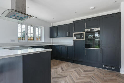 ROWAN LODGE - TN2...