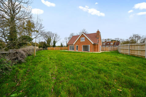 ROWAN LODGE - TN2...