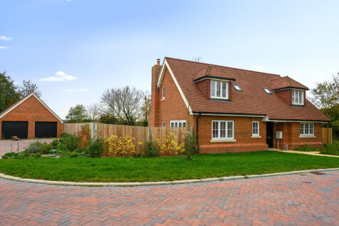 ROWAN LODGE - TN2...