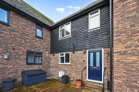 8 REGENTS SQUARE ...